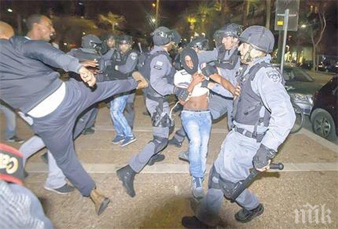 Хиляди протестираха в Тел Авив срещу закона за националната държава
