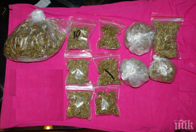 По стъпките на Мардата! Спипаха нашмъркан таксиджия с дрога в Слънчака