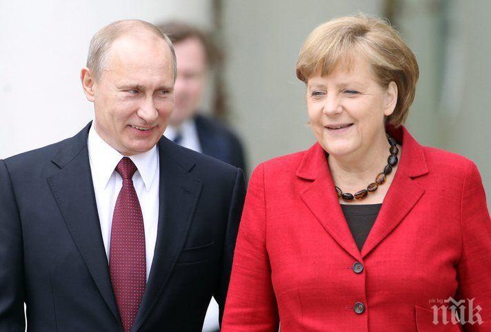 Меркел и Путин си чукнаха среща в дворец край Берлин
