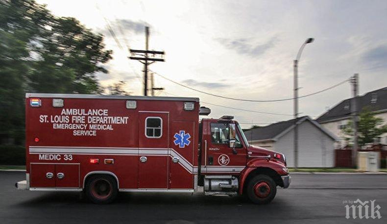 42-ма ранени, след като училищен автобус се преобърна в Ню Джърси. Жертви няма