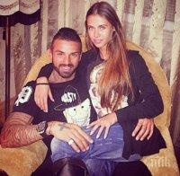 Бившата на Благо Джизъса хваща тен в Сен Тропе (СНИМКА)