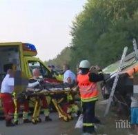 16 са ранени при катастрофа с автобус в Германия (ВИДЕО/СНИМКИ)