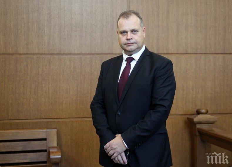 Съдът върна на прокуратурата делото срещу бившия шеф на Агенция Пътна инфраструктура Лазар Лазаров 