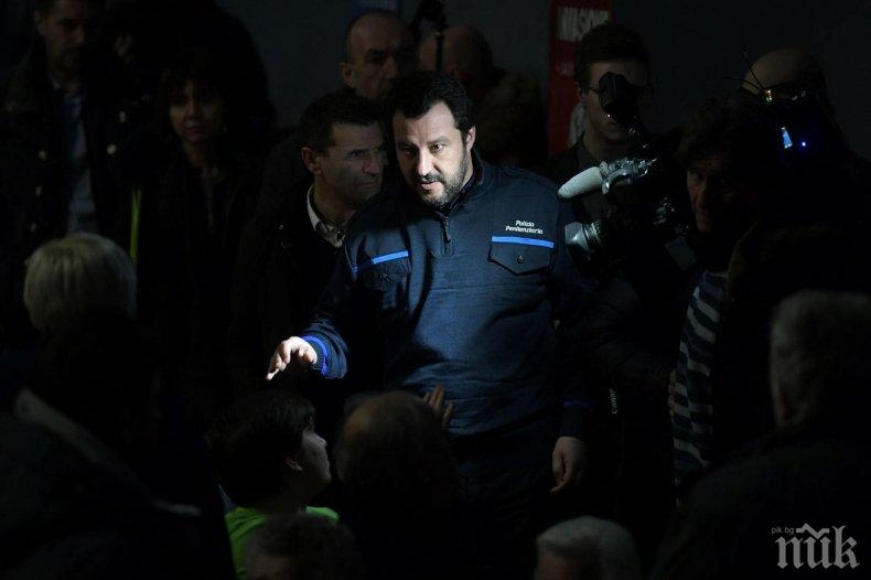 В ИТАЛИЯ: Нападнаха с бомби антиимигрантската партия на Салвини 