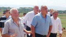 ИЗВЪНРЕДНО В ПИК! Бойко Борисов изумен от могилата "Малтепе" (СНИМКИ)