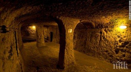 мистичен подземен тунел свързва родопите румъния