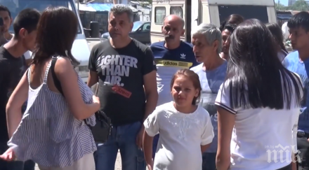 трагедия гетото прегазеният асен изхранвал цялото семейство оставя майка братя невръстни сестри