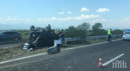 извънредно тежка катастрофа тракия ранени снимки