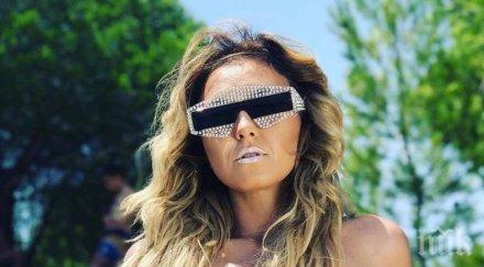 летни страсти невена пейкова подпали мъжете секси тяло новия клип видеоснимки