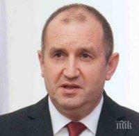 Румен Радев изказа съболезнования към семействата и близките на жертвите край Своге, отмениха тържествената заря в Габрово