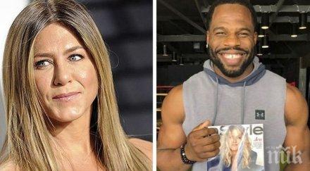 приписаха връзка дженифър анистън треньора бокс