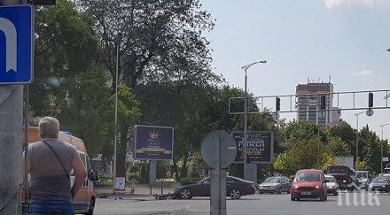 тежък удар линейка мерцедес помляха пловдив снимка