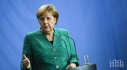 германският канцлер пристигна азербайджан