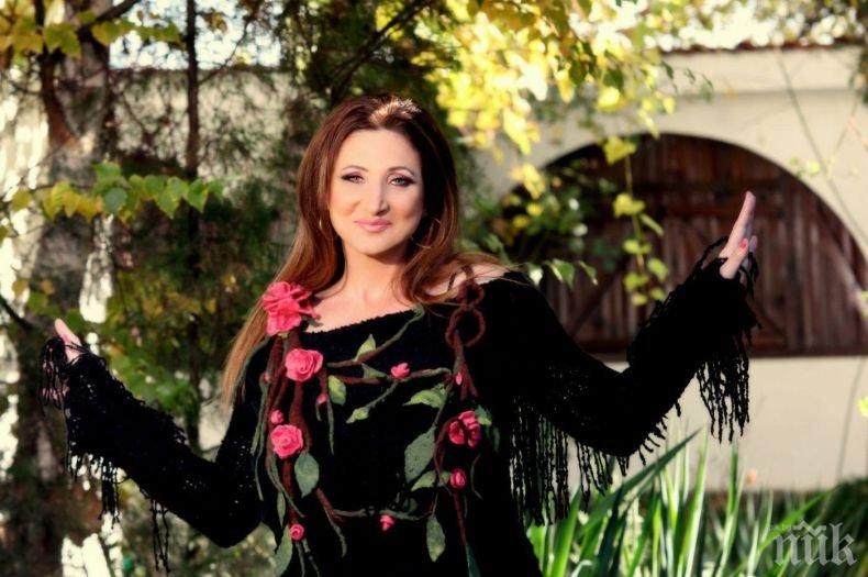 Поли Паскова се върна от Града на чудесата във Франция (СНИМКИ)