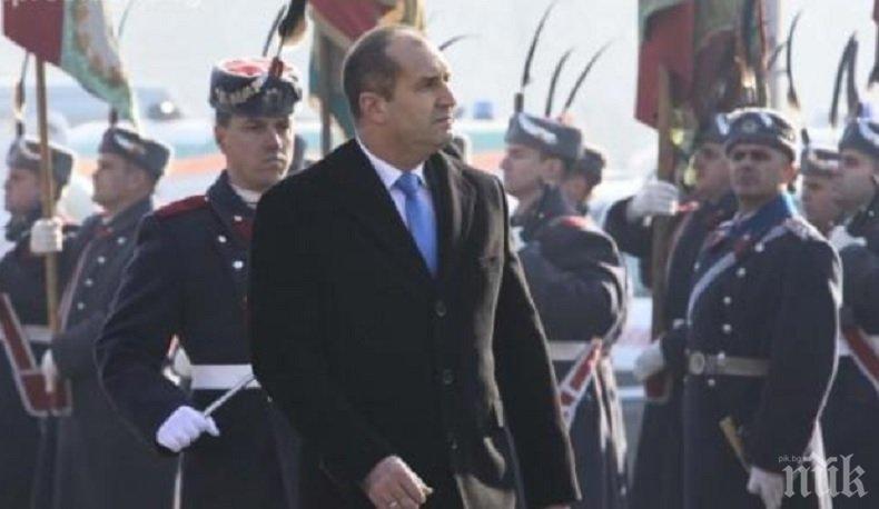 Румен Радев от Враждебна: Неоценима е ролята на Военнотранспортната авиация