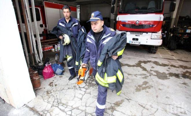 Търси се! 250 са вакантните места за пожарникари в страната