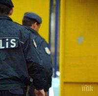 ИЗВЪНРЕДНО! Стрелба на детска площадка в Истанбул, има ранено дете