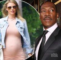 Еди Мърфи плаща милиони долари за издръжка