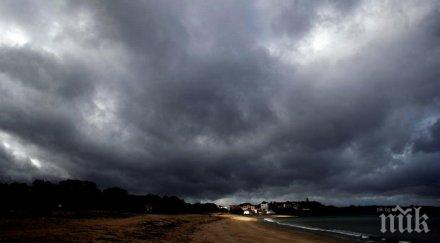 унищожителна буря порази мастиковите плантации гръцкия остров хиос