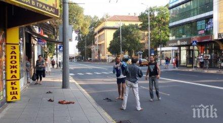 бургаска батка пиян наби уличен музикант дължал пари