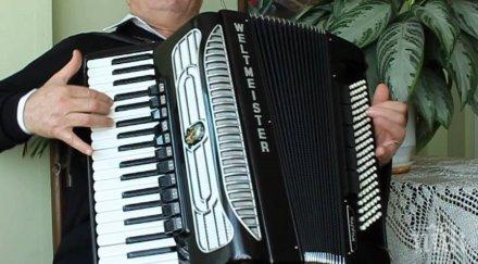 саморазправа бургас двама пребиха акордеонист