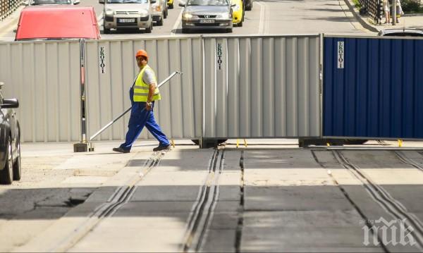 Възстановяват движението на кръстовището на Графа и Раковски