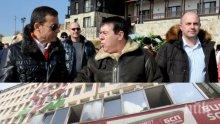 САМО В ПИК: Бенчо Бенчев дал първия милион на Миню Стайков