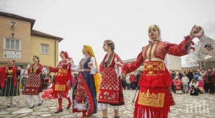 аху иху село баня посреща 000 гости фолклорен фестивал