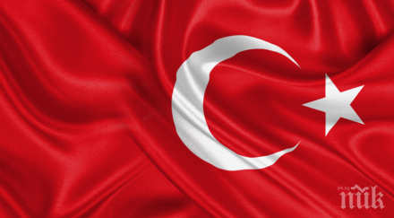 германия постави условие турция освободи немските политическите затворници