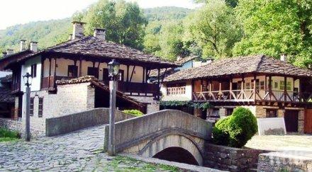 майстори държави демонстрират традиционни занаяти комплекс етър