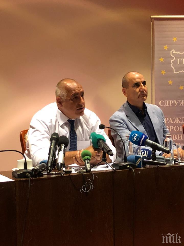 Independent Balkan News Agency: Премиерът на България заяви, че Балканският полуостров трябва да бъде мощна икономическа зона