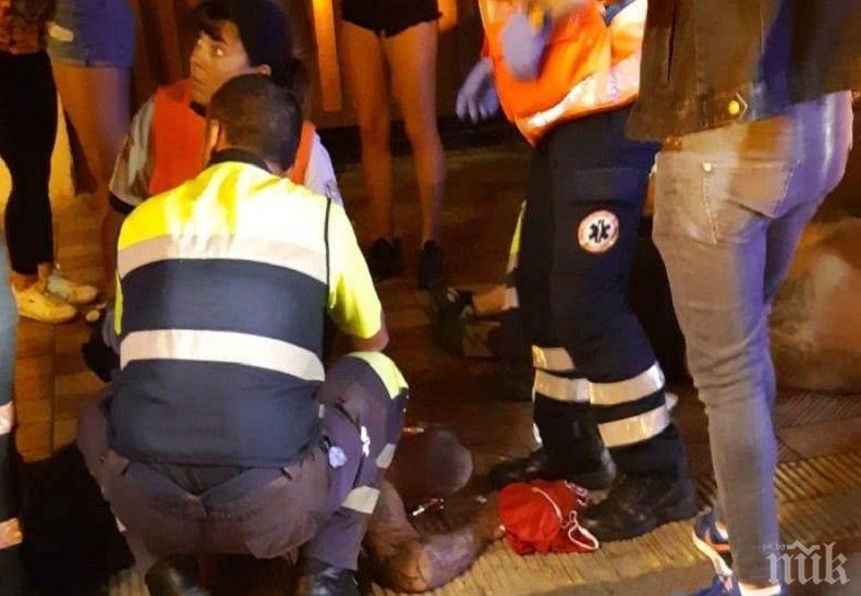 Нападател с нож рани германски туристи в Майорка, простреляха го