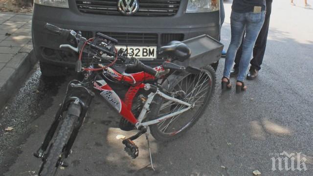 Пиян велосипедист помете дядо на пешеходна пътека в Хасково