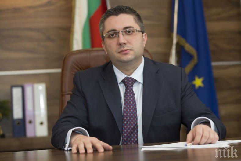 Министър Нанков с мощна подкрепа от кметове от цяла България
