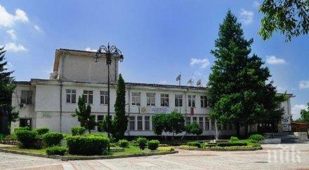 държавата отпусна 800 000 ремонти улици търново