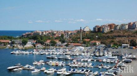 ужасяващ инцидент созопол столичен бизнесмен заби джета яхта пристанището