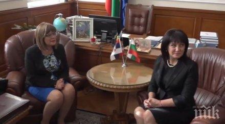 извънредно пик караянчева посреща сръбския колега мая гойкович