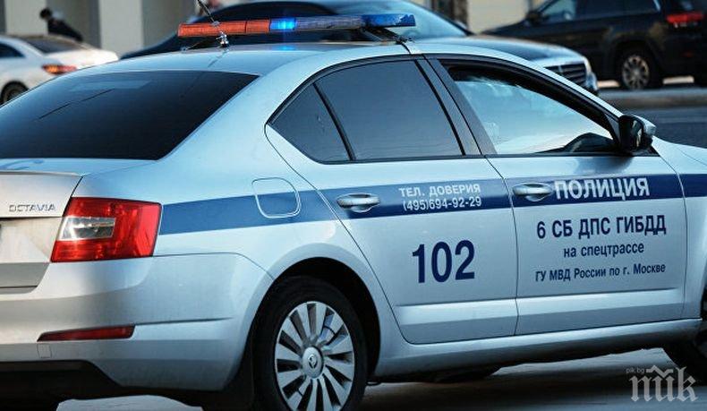 Автомобил се вряза в пешеходци, един човек е загинал