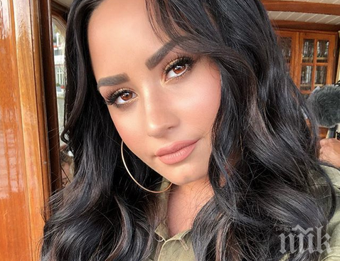 Нова страница! Деми Ловато продава имението си за 9,5 млн. долара