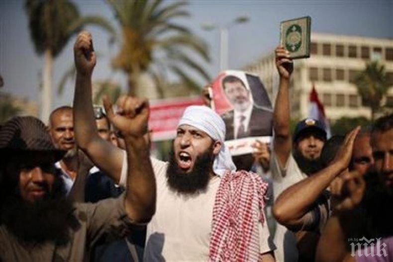 БЕЗ МИЛОСТ! 75 смъртни присъди в Египет заради безредиците през 2013 г.