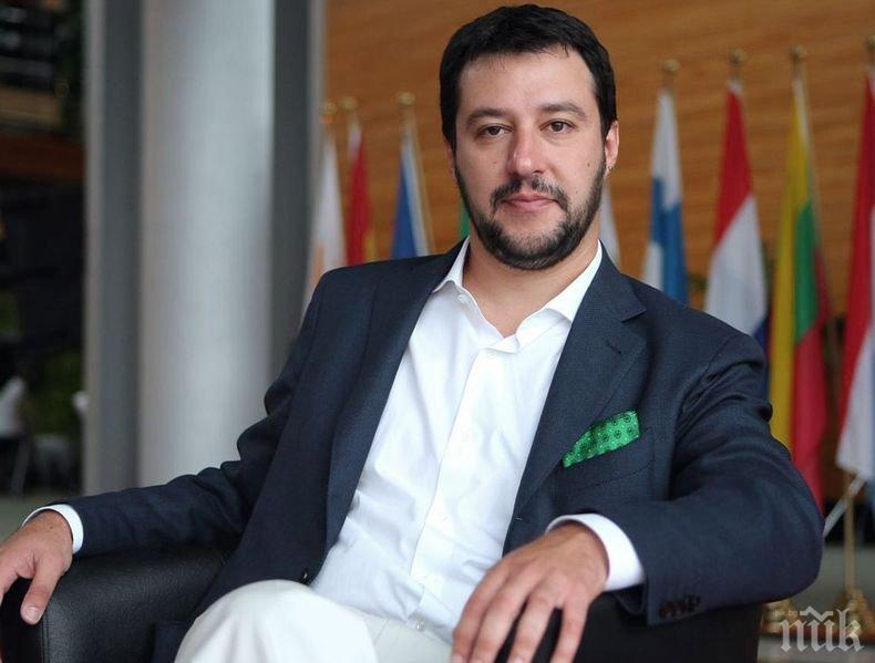 Разследват вътрешния министър на Италия за отвличане на бежанци