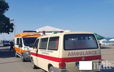 ОТ ПОСЛЕДНИТЕ МИНУТИ! Спасиха жена от удавяне на Северния плаж в Бургас