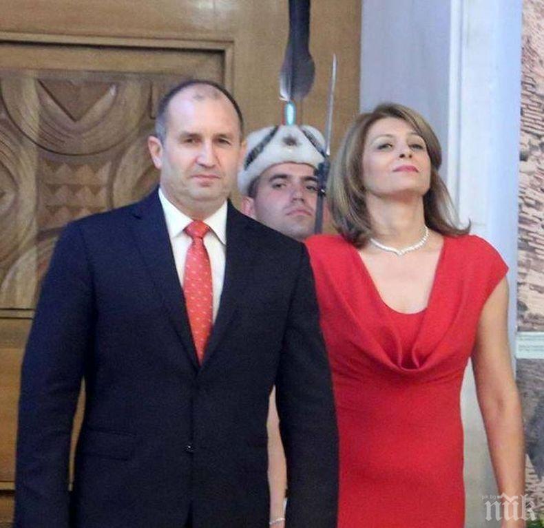 САМО В ПИК И  РЕТРО! Румен Радев и Деси гуляят в баровски ресторант (СНИМКА)
