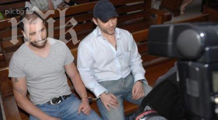 пуснаха ториното дясната ръка баретата родило дете