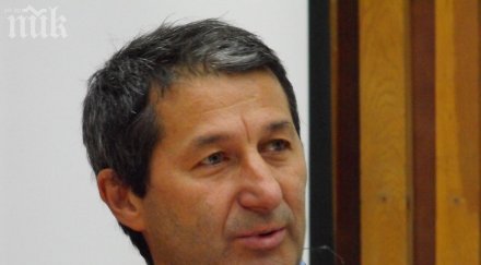 каролев всички майки получават помощи