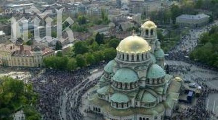 църквата иска става монополист