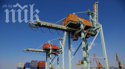 затвориха пристанище варна запад заради намалена видимост