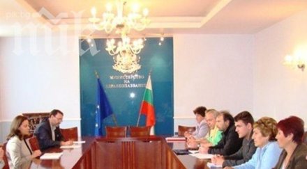 парламентът обсъди посегателствата медици