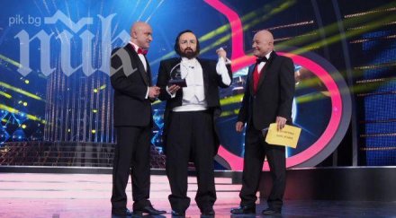 факторът рафи победи две капки вода