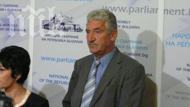 Ще има нова парламентарна група между депутати от БСП и „Атака“